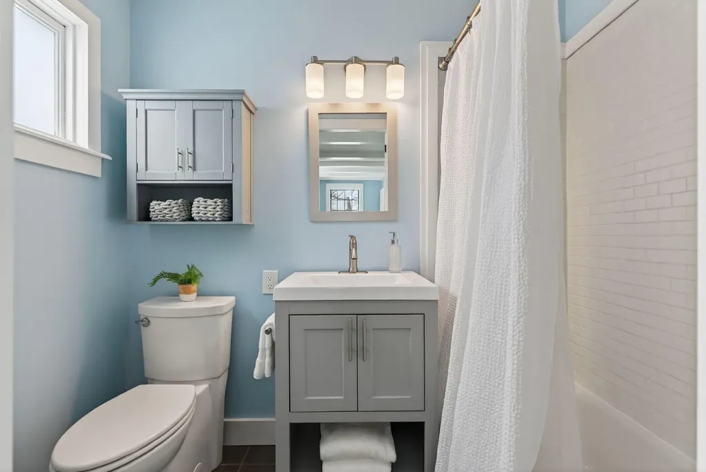 1157 Shore Road Cape Elizabeth ME 04107