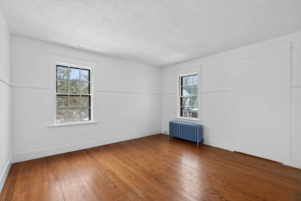 1157 Shore Road Cape Elizabeth ME 04107