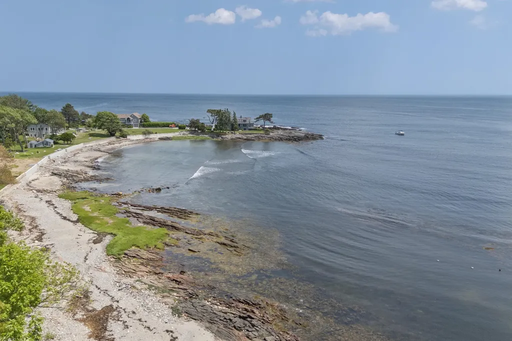 1157 Shore Road Cape Elizabeth ME 04107