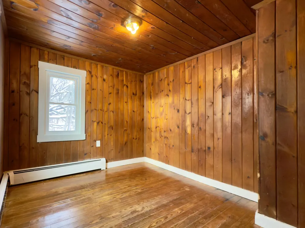 35 Chase Avenue Mexico ME 04257