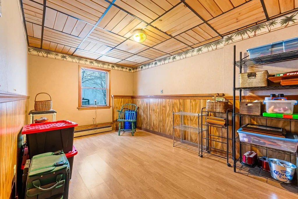 29 North Hill Road Buckfield ME 04220