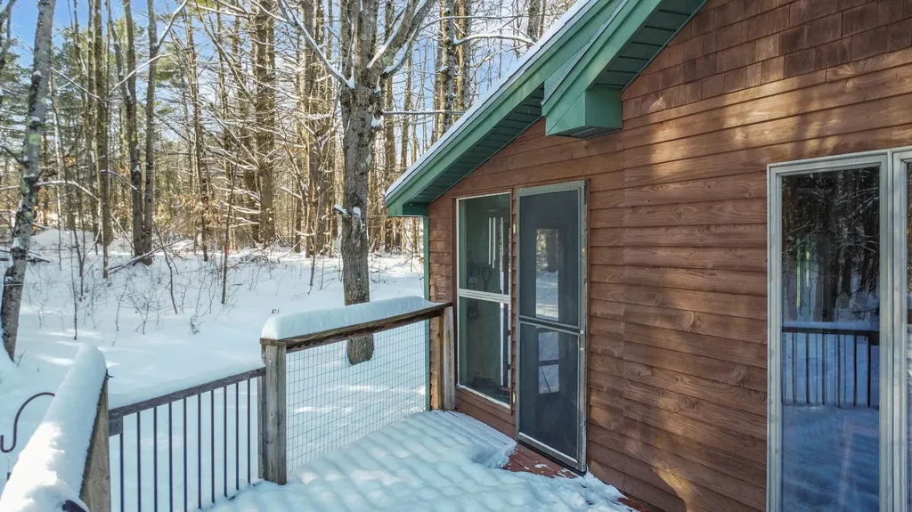 29 North Hill Road Buckfield ME 04220