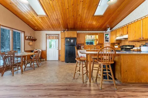 29 North Hill Road Buckfield ME 04220