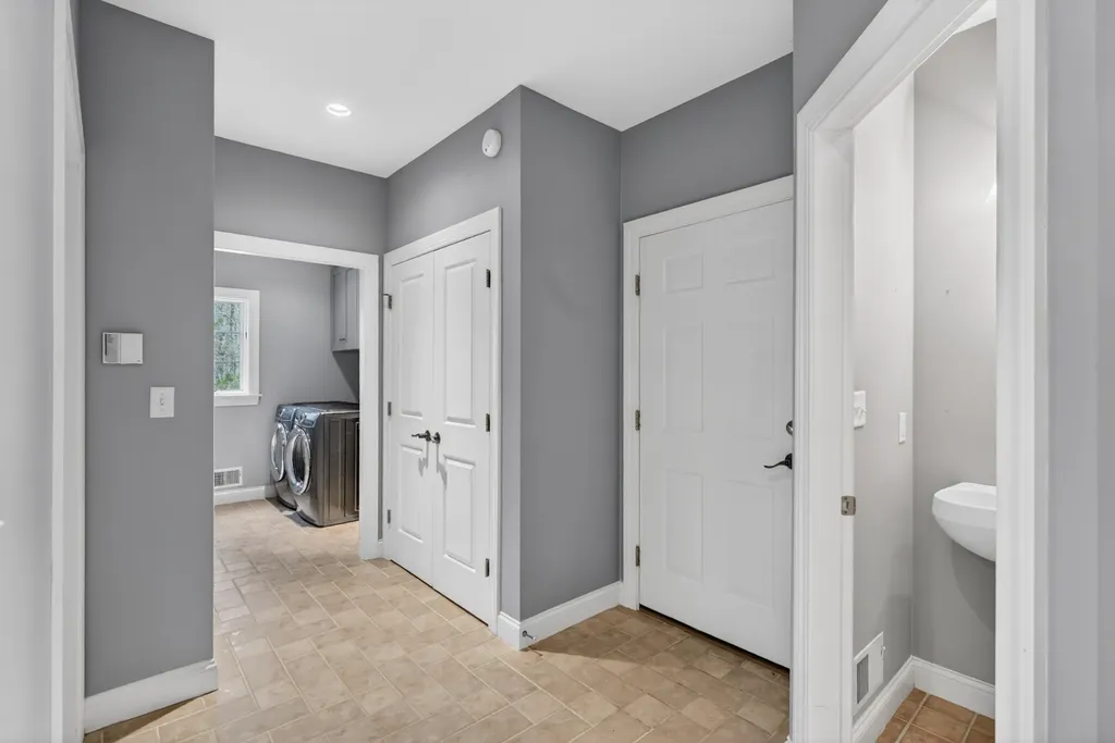 7 Saddle Way Kennebunkport ME 04046