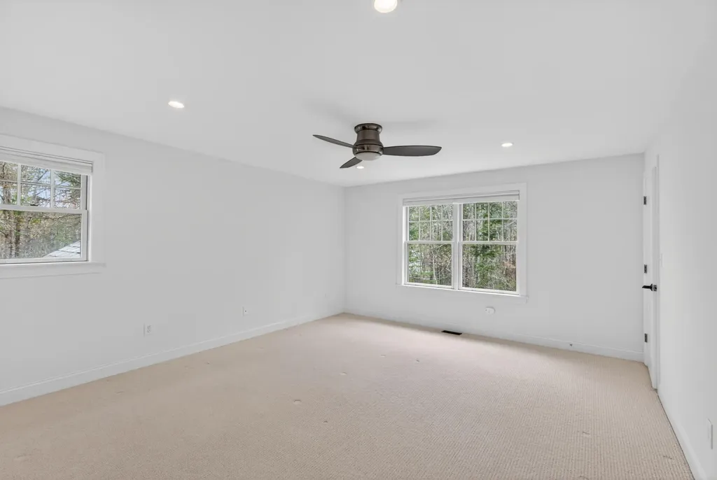 7 Saddle Way Kennebunkport ME 04046