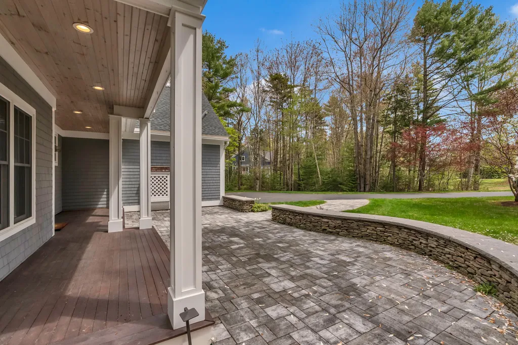 7 Saddle Way Kennebunkport ME 04046