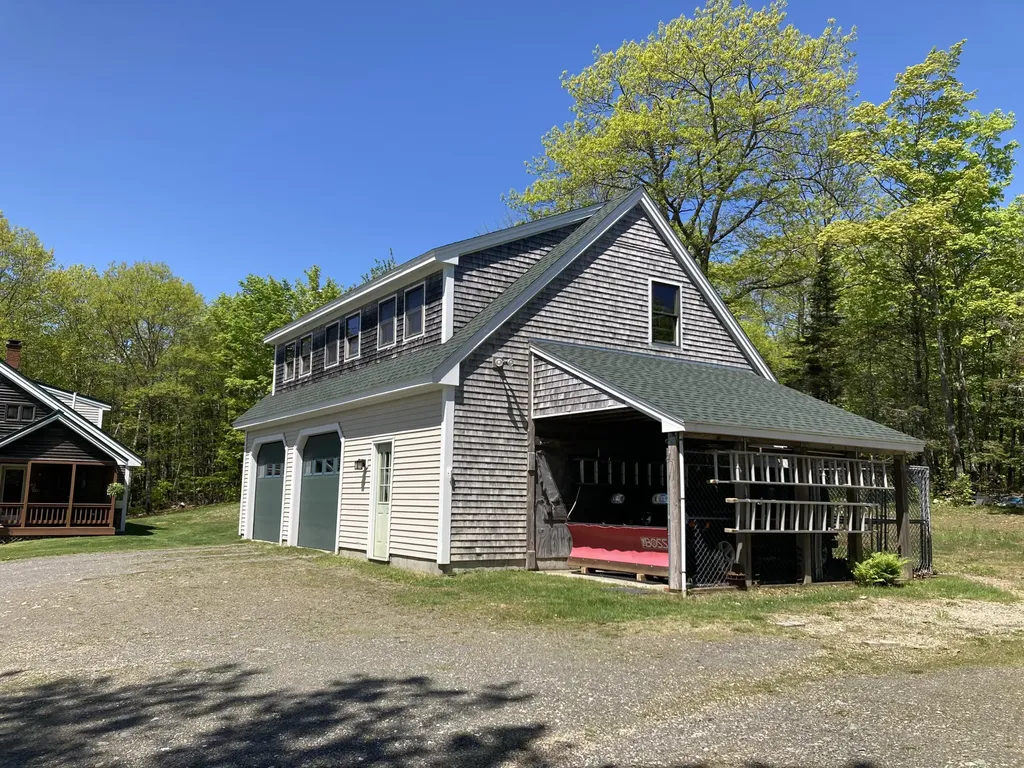 124 Gray Road Sangerville ME 04479