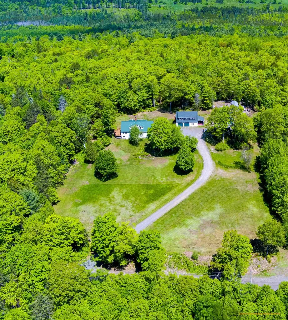 124 Gray Road Sangerville ME 04479