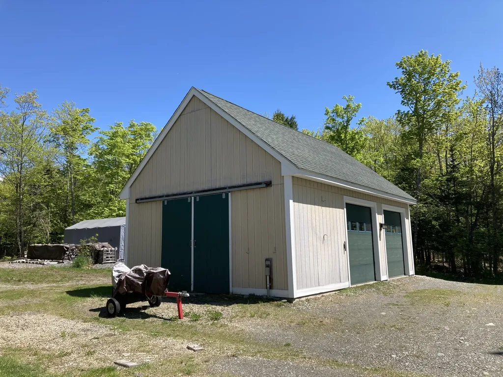 124 Gray Road Sangerville ME 04479