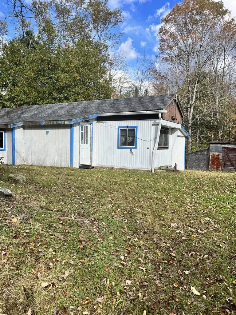 228 S Stagecoach Road Atkinson ME 04426