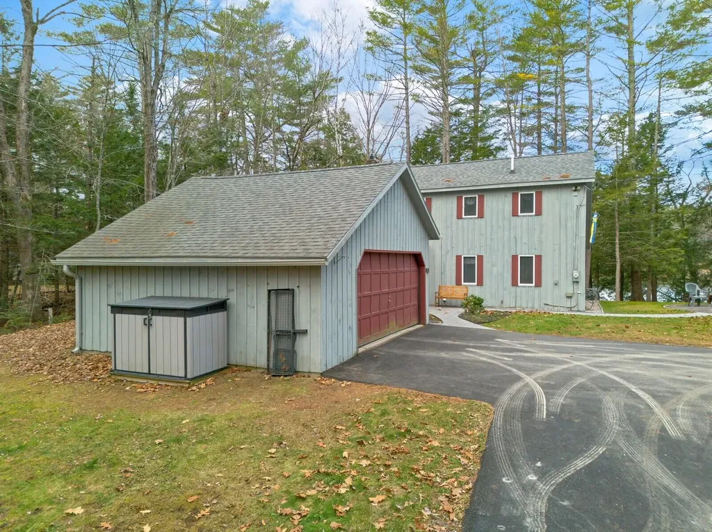183 Loon Cove Lane Winthrop ME 04364