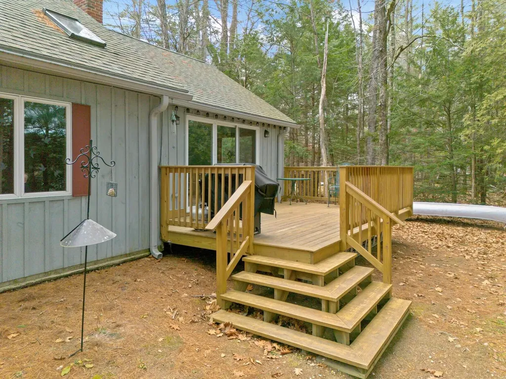 183 Loon Cove Lane Winthrop ME 04364
