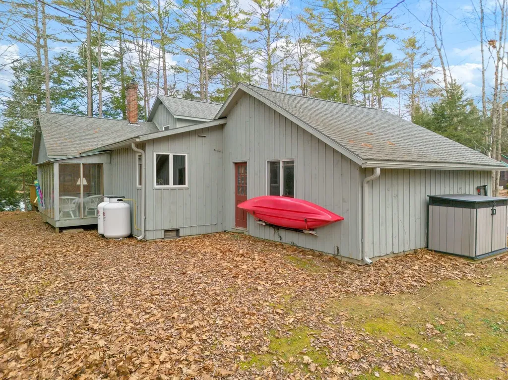 183 Loon Cove Lane Winthrop ME 04364