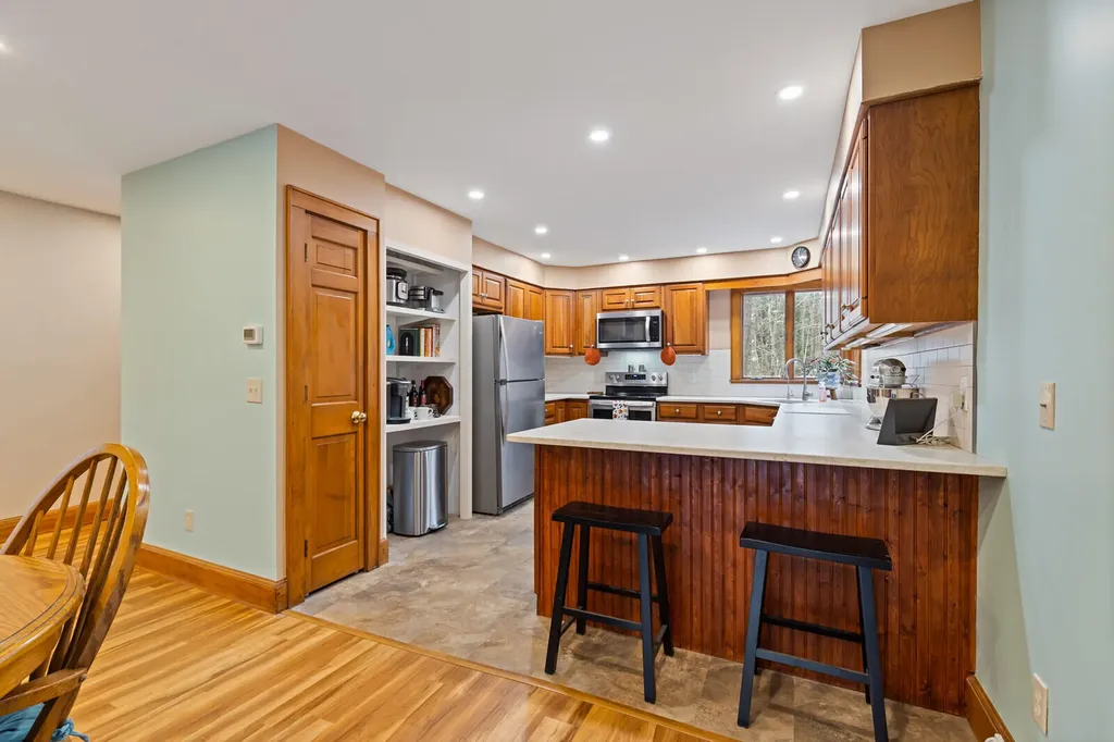 183 Loon Cove Lane Winthrop ME 04364