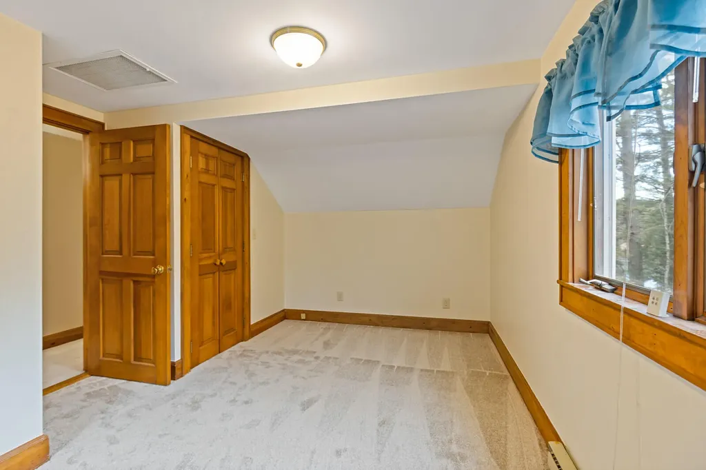 183 Loon Cove Lane Winthrop ME 04364