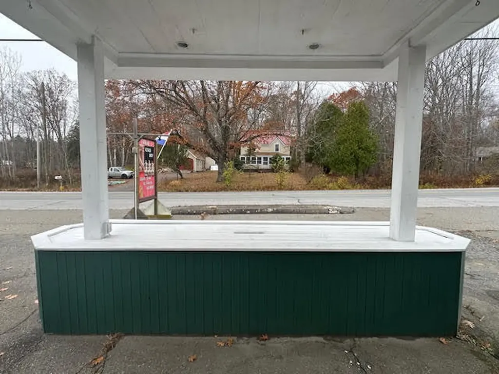 608 Atlantic Highway Northport ME 04849
