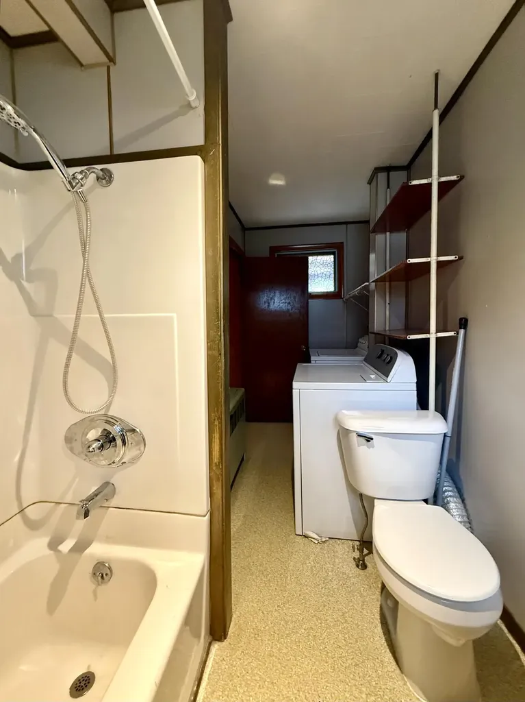91 Downes Street Calais ME 04619