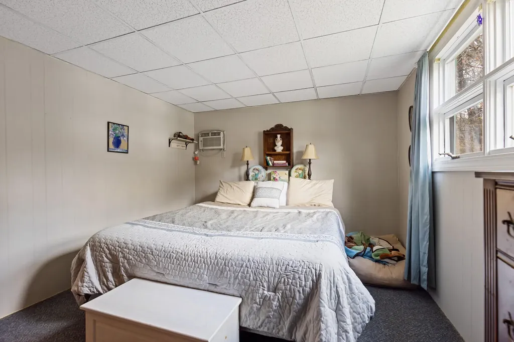 13 Chase Avenue Augusta ME 04330