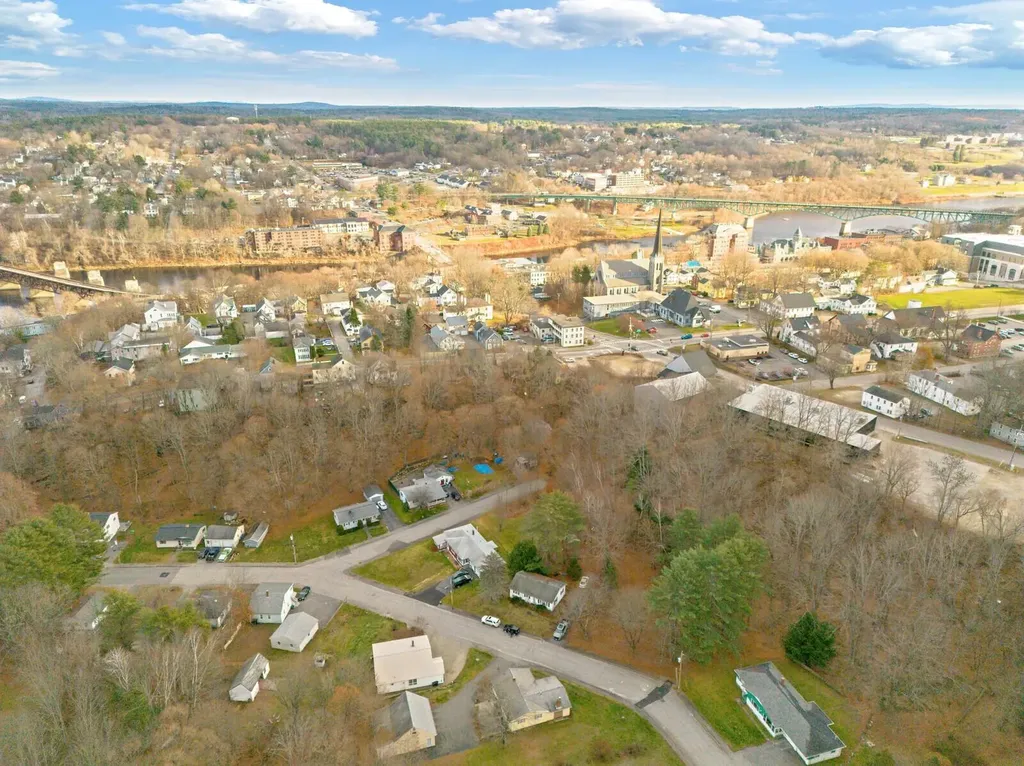13 Chase Avenue Augusta ME 04330