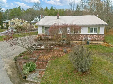 13 Chase Avenue Augusta ME 04330