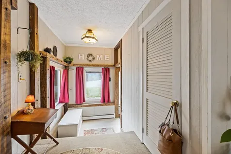 13 Chase Avenue Augusta ME 04330