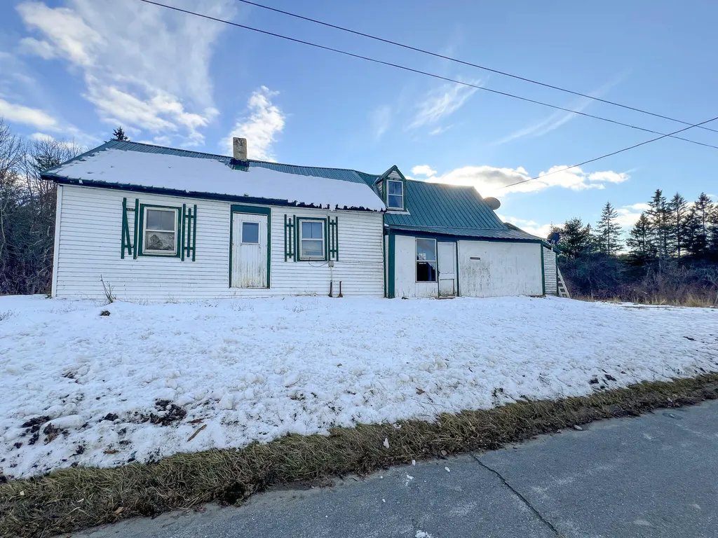 947 Main Street Springfield ME 04487