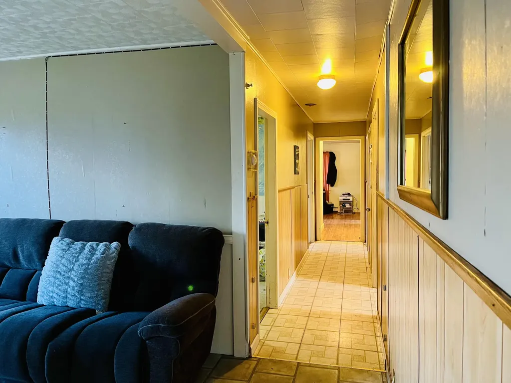 516 Greenwood Road Norway ME 04268