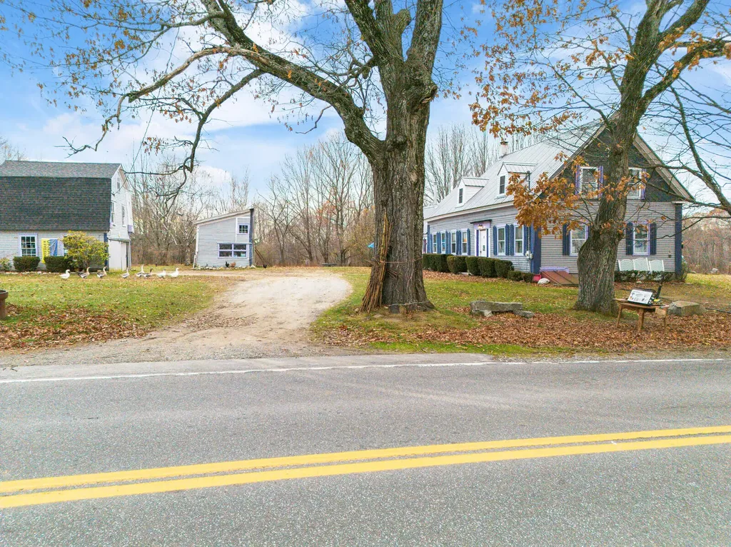 60 Route 41 Winthrop ME 04364
