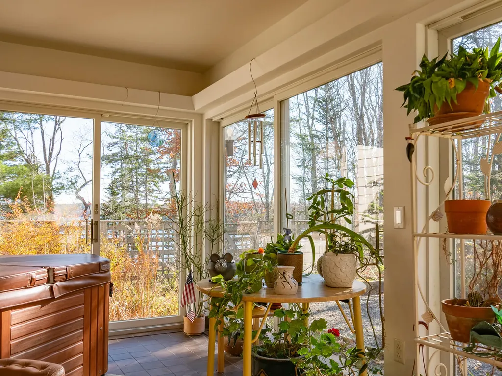 71 Bay View Drive Bar Harbor ME 04609