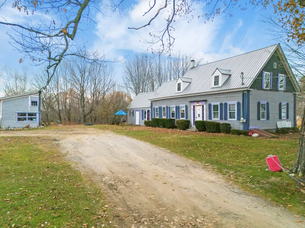 60 Route 41 Winthrop ME 04364