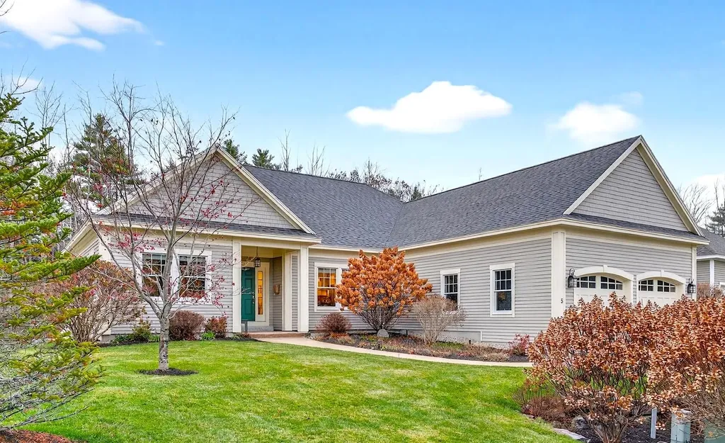 5 Lindenwood Lane Falmouth ME 04105