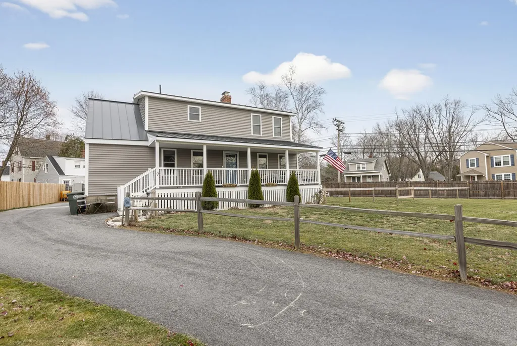 7 Union Street Westbrook ME 04092