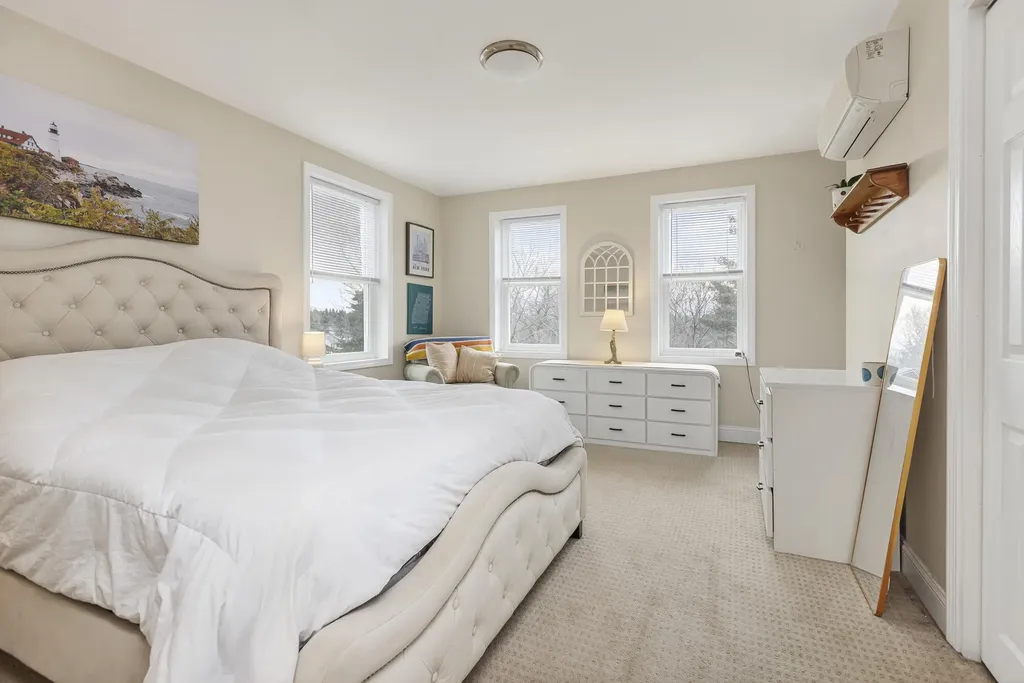 7 Union Street Westbrook ME 04092