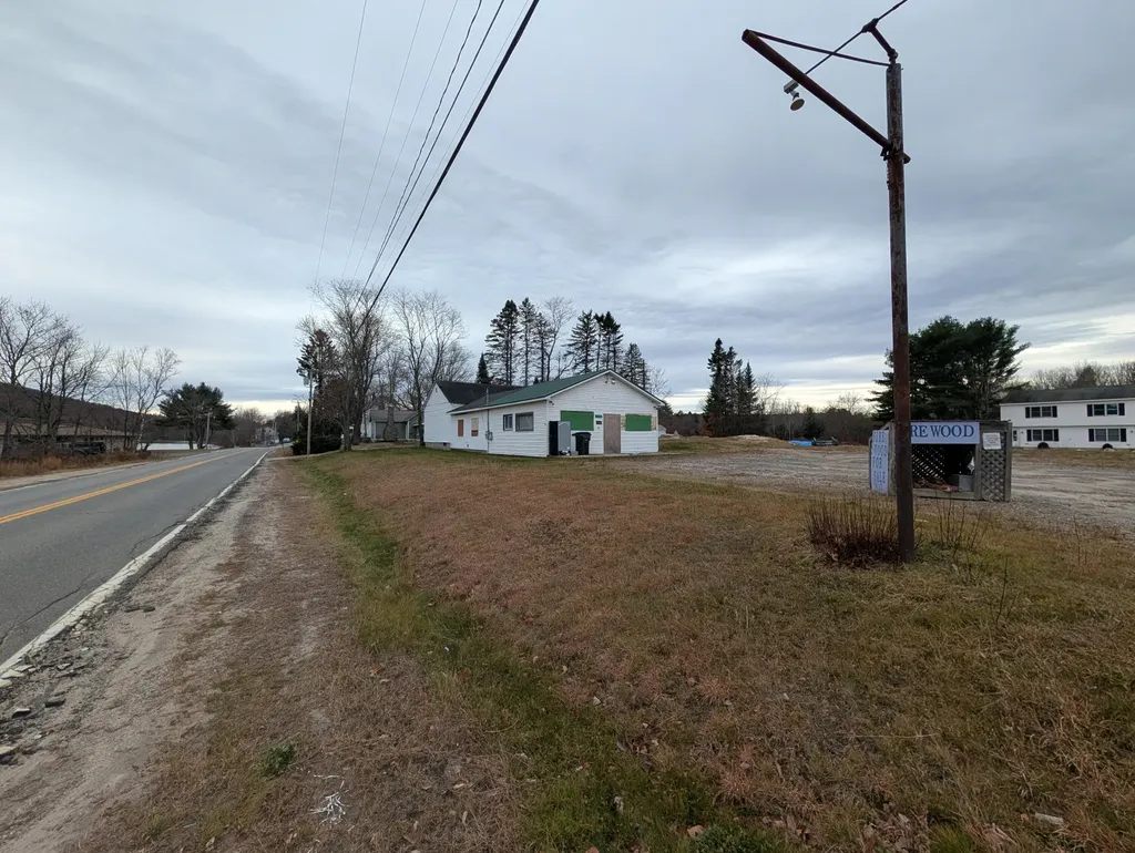 1036 Meadow Road Casco ME 04015