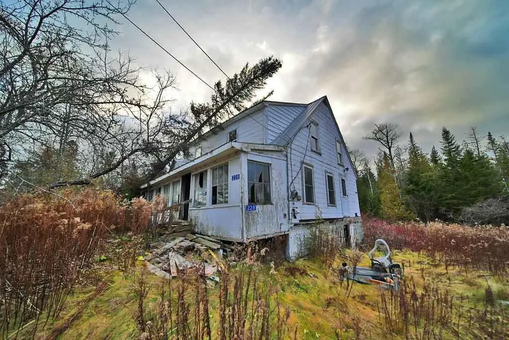 228 U.s. Route 1 Bridgewater ME 04735