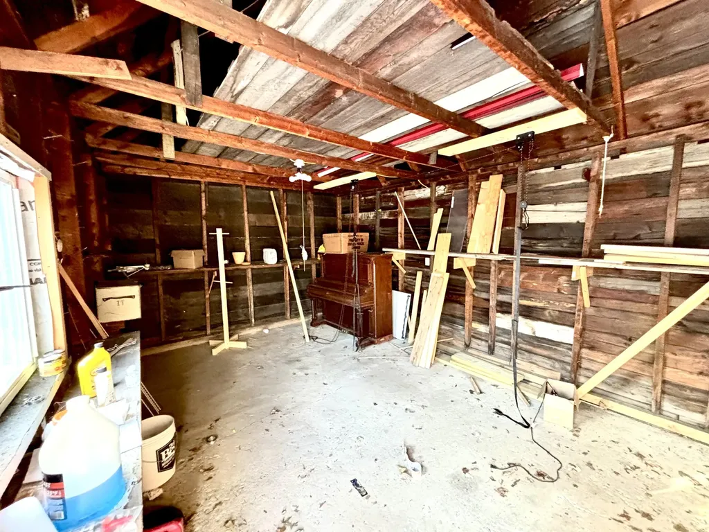 56 Congress Street Millinocket ME 04462
