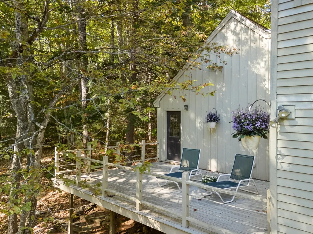13 Hemlock Drive Lincolnville ME 04849
