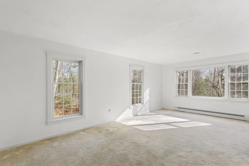 13 Hemlock Drive Lincolnville ME 04849