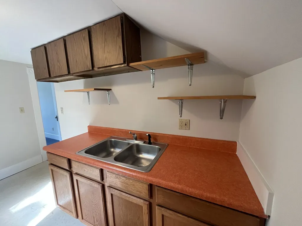 1032 Commercial Street Rockport ME 04856