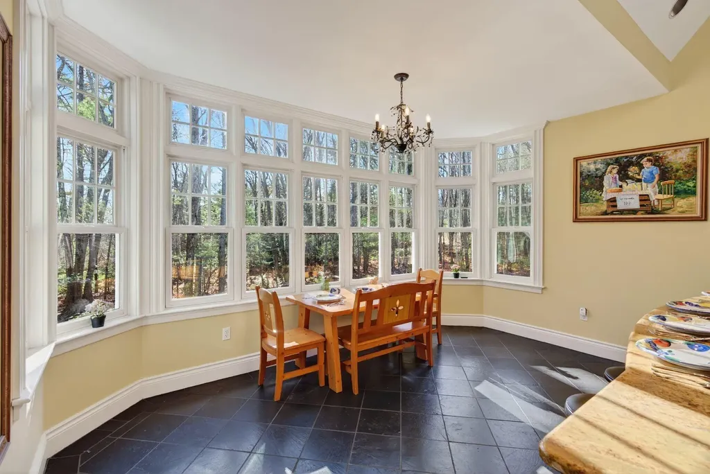 26 Mitchellwood Drive Falmouth ME 04105