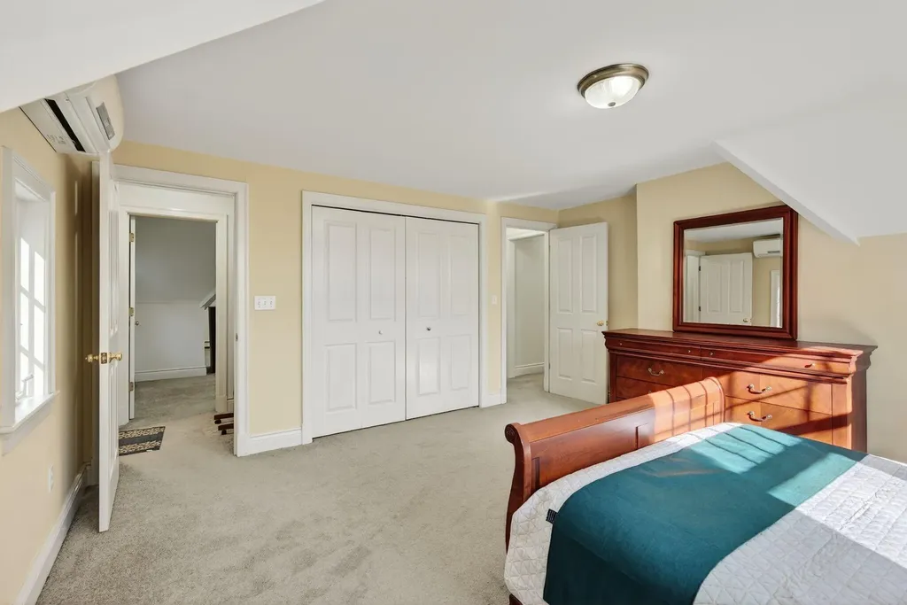 26 Mitchellwood Drive Falmouth ME 04105