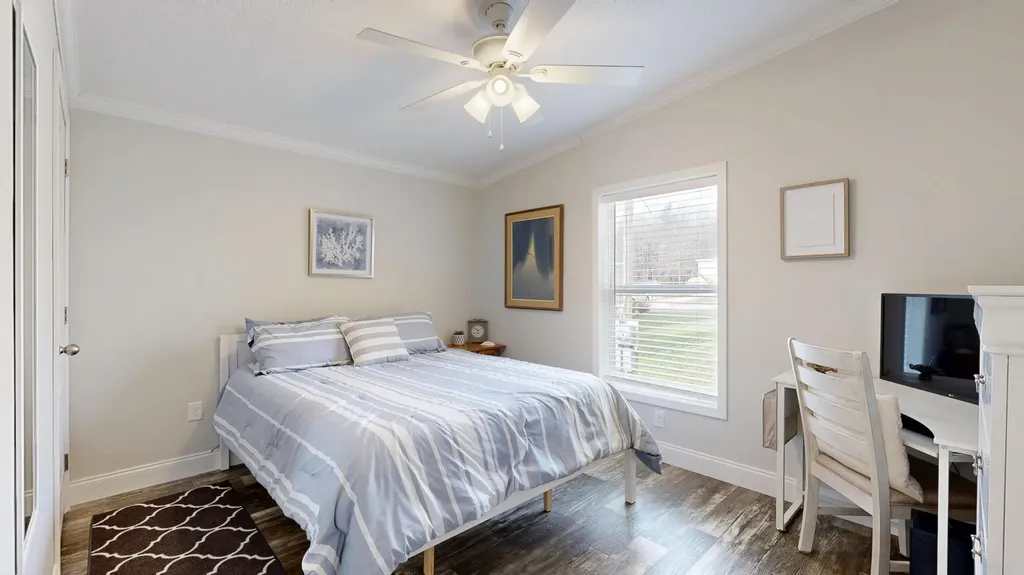 962 Main Street Monmouth ME 04259