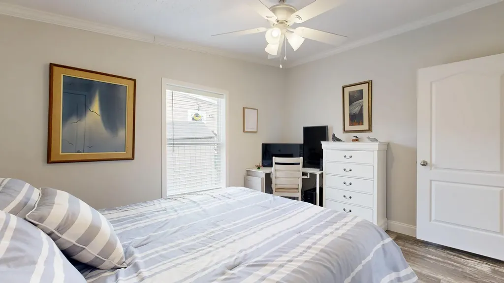 962 Main Street Monmouth ME 04259