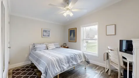 962 Main Street Monmouth ME 04259
