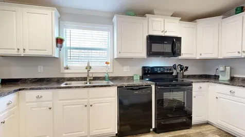 962 Main Street Monmouth ME 04259