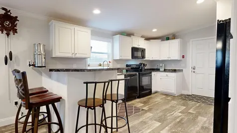 962 Main Street Monmouth ME 04259