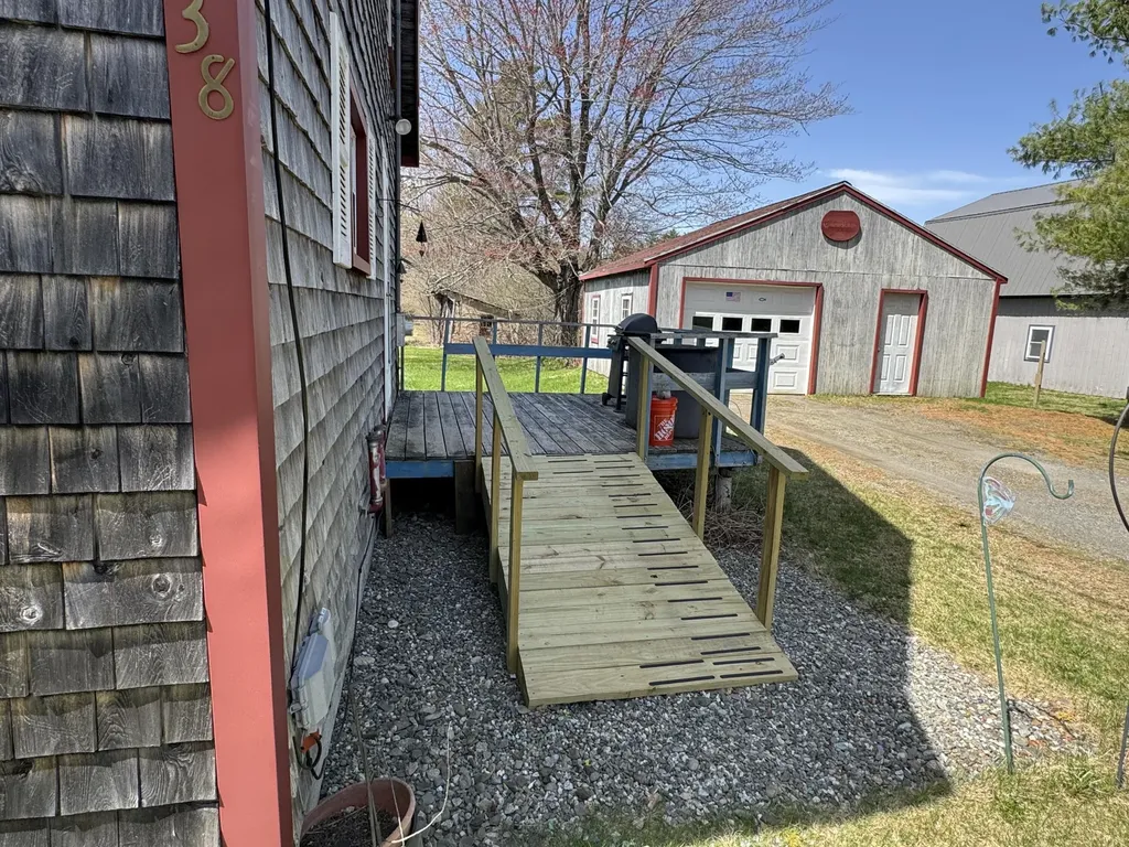 138 Spring Road Augusta ME 04330
