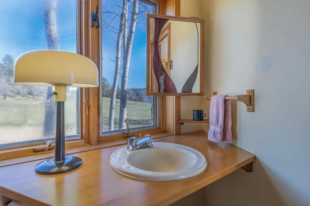 26 Tidal Creek Road Brooksville ME 04642