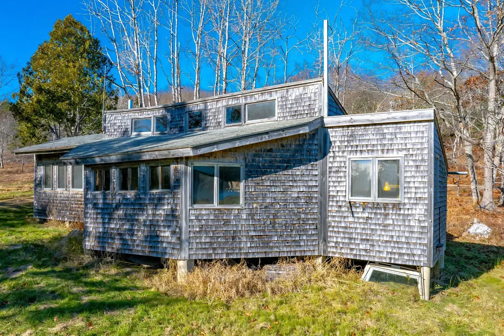 26 Tidal Creek Road Brooksville ME 04642