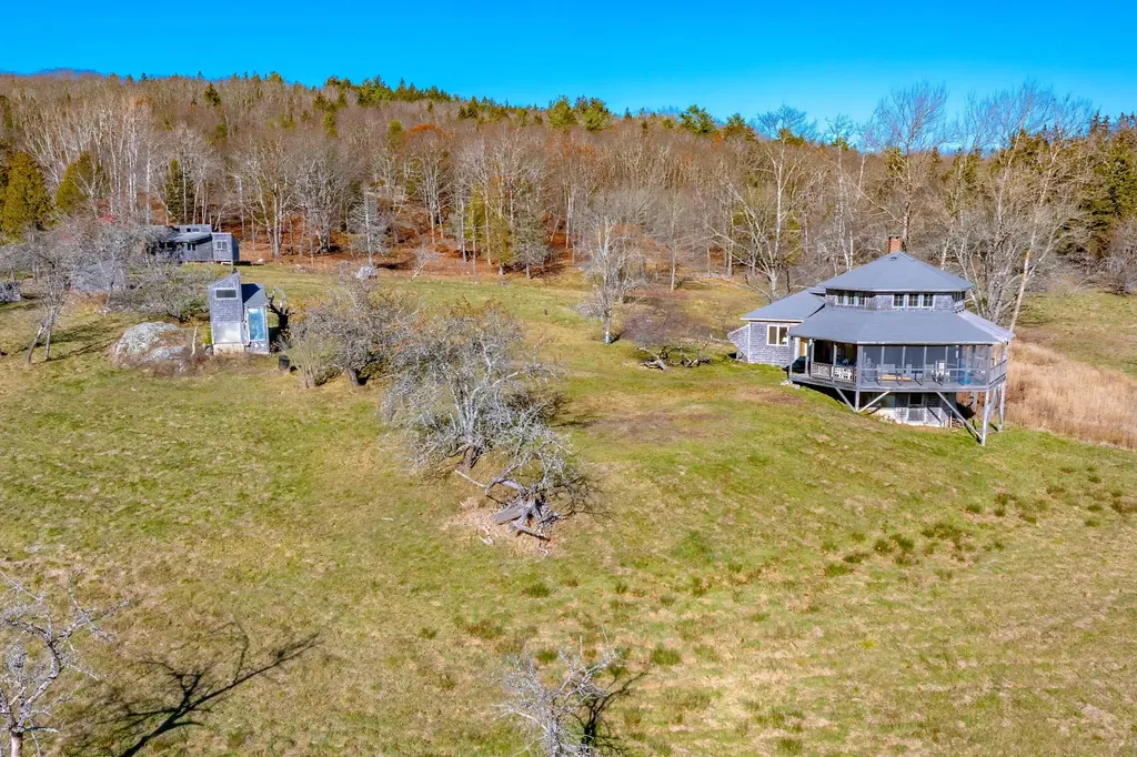26 Tidal Creek Road Brooksville ME 04642